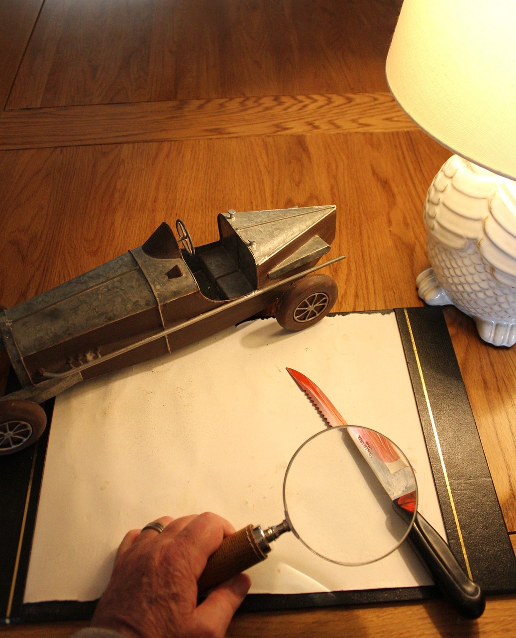 mystery, sleuth, crime, magnifying glass, lens, inspect, find, danger, evil, horror, detective, investigation, office, table, desk, knife, murder, criminal, police, scene, homicide, book cover, aggression, investigator, blade, weapon, hand, evidence, violent, solve, brown police, brown zoom, brown desk, brown horror, brown blood, brown evil